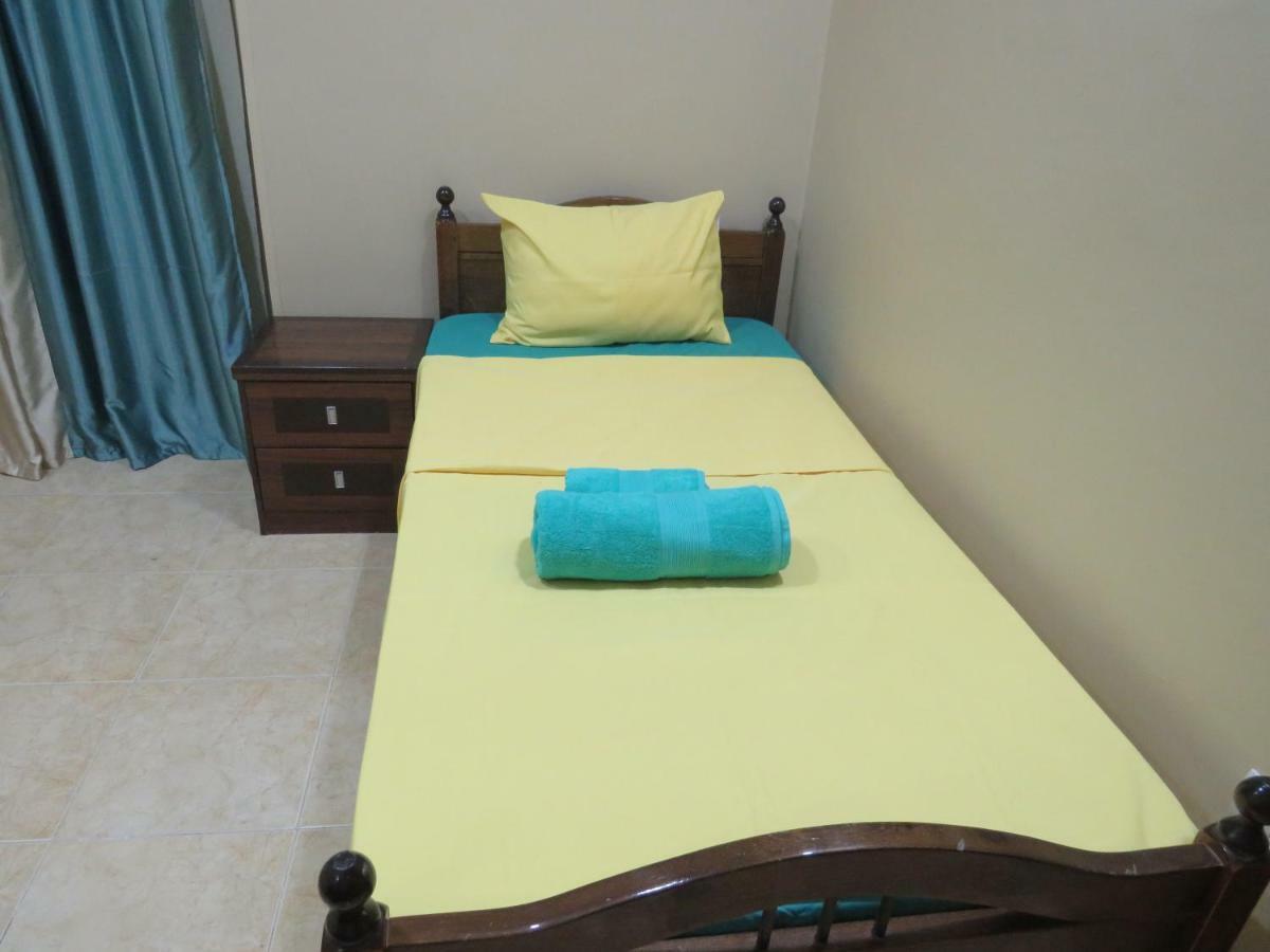 Apartments Ocean Breeze Redsealine Gurdaka Kültér fotó
