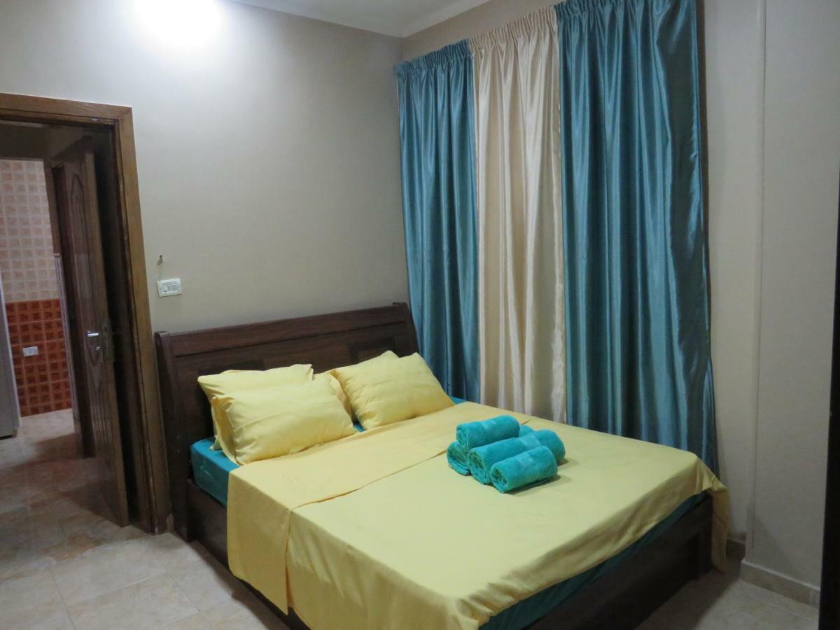 Apartments Ocean Breeze Redsealine Gurdaka Kültér fotó