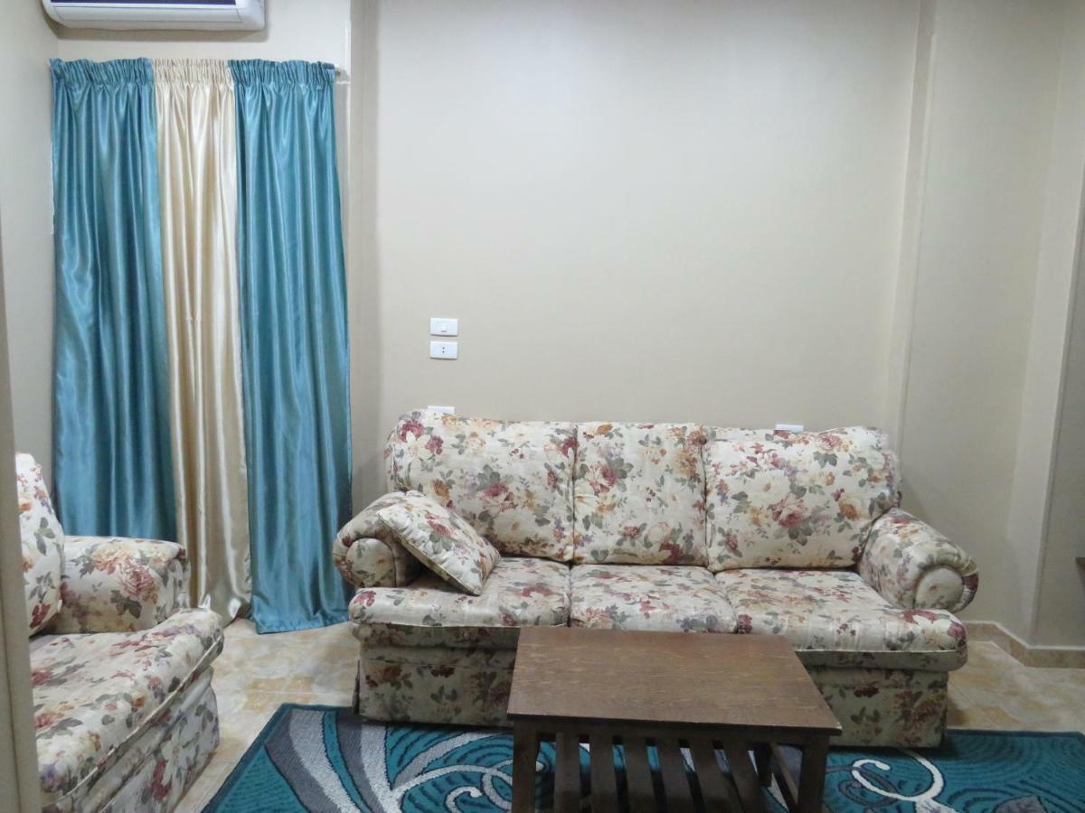 Apartments Ocean Breeze Redsealine Gurdaka Kültér fotó